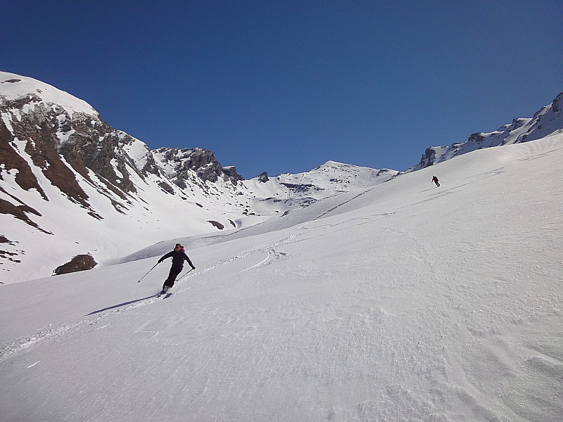 #19 Vallée de Soustre : Du grand ski dans ce vallon italien, vers Chianale Vallée de Soustre : Du grand ski dans ce vallon italien, vers Chianale