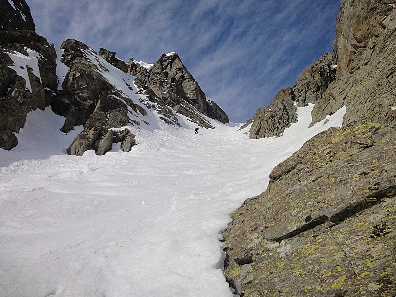 #5 Descente du couloir du Porc : C Descente du couloir du Porc : C'est raide et bien dur côté italien