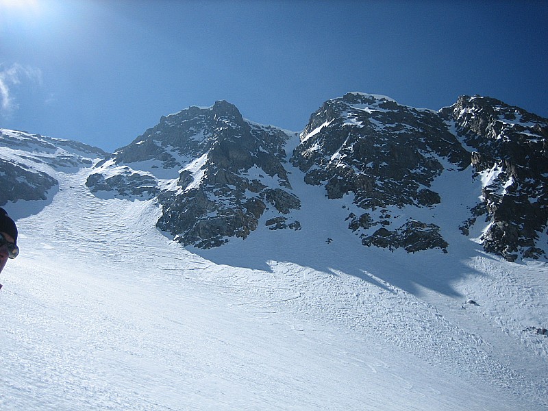 #4 Couloir NW et N direct Cochett : Le N direct est bien sec. Couloir NW et N direct Cochett : Le N direct est bien sec.