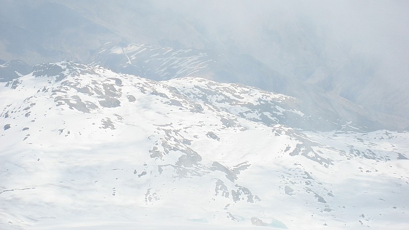 #9 vers Vaujany : du sommet coup d vers Vaujany : du sommet coup d'oeil un peu brumeux sur d'où on vient et où on va