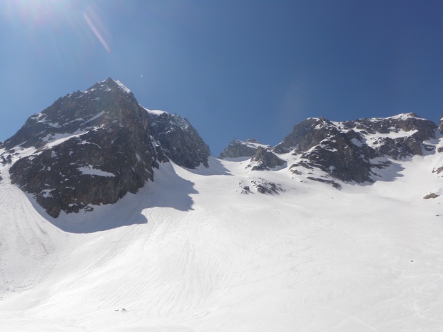 Pic de Neige Cordier est : Descente du Glacier du Rif de la Planche