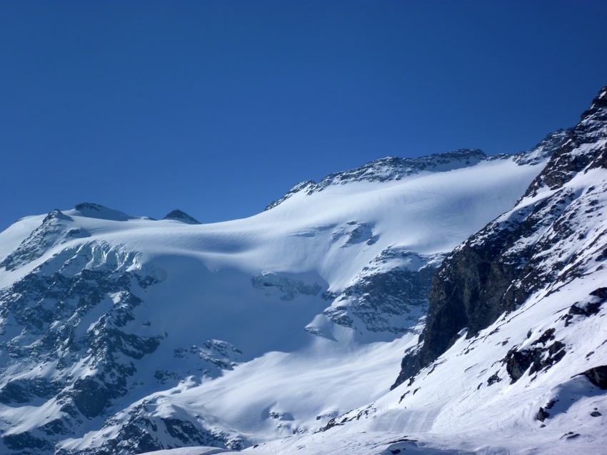 Glacier Supérieur du Vallonnet : Depuis les remontées mécaniques, on aperçoit l'itinéraire