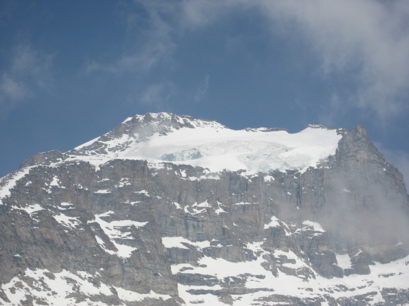 #6 Gd Paradis : Au col 2940m vue sur Becca di Montcorve et Gd Parasisio. Gd Paradis : Au col 2940m vue sur Becca di Montcorve et Gd Parasisio.