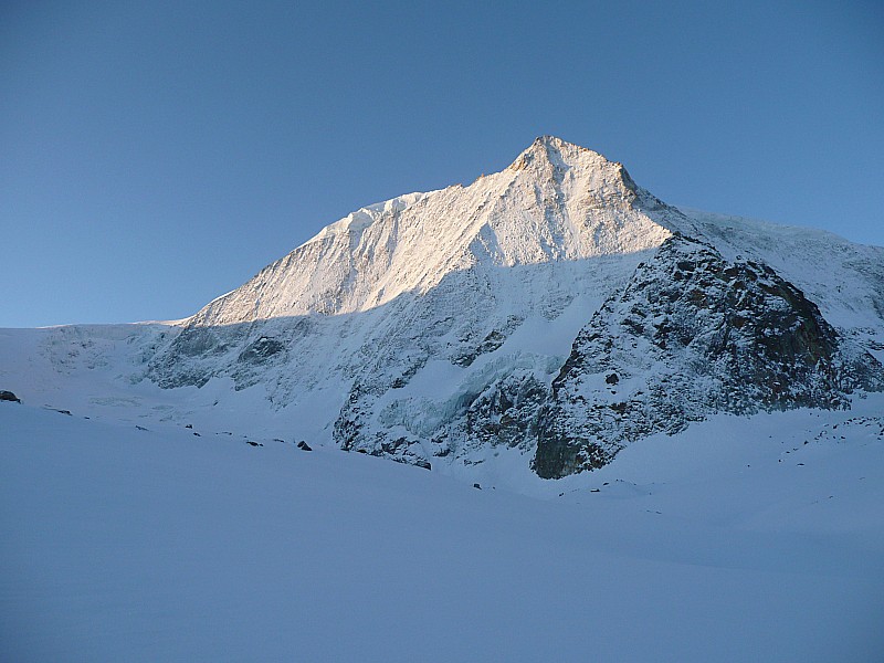 #16 Pigne d Pigne d'Arolla 3794 m : trés jolie