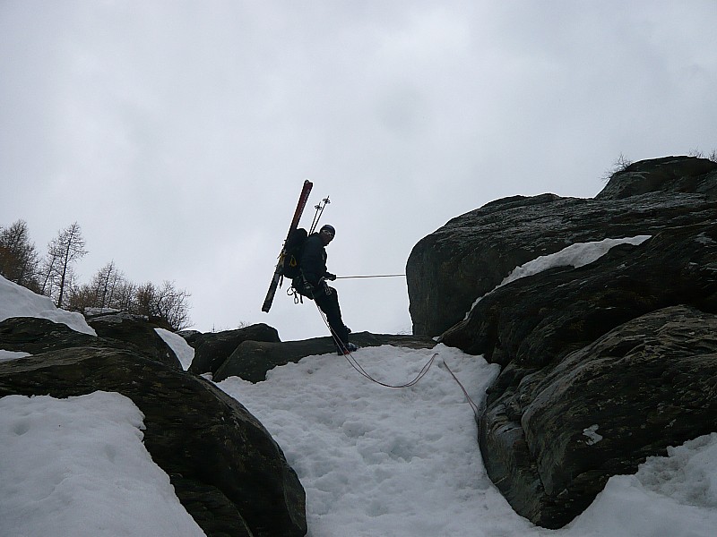 #14 David : Rappel pour passer le dernier ressaut David : Rappel pour passer le dernier ressaut