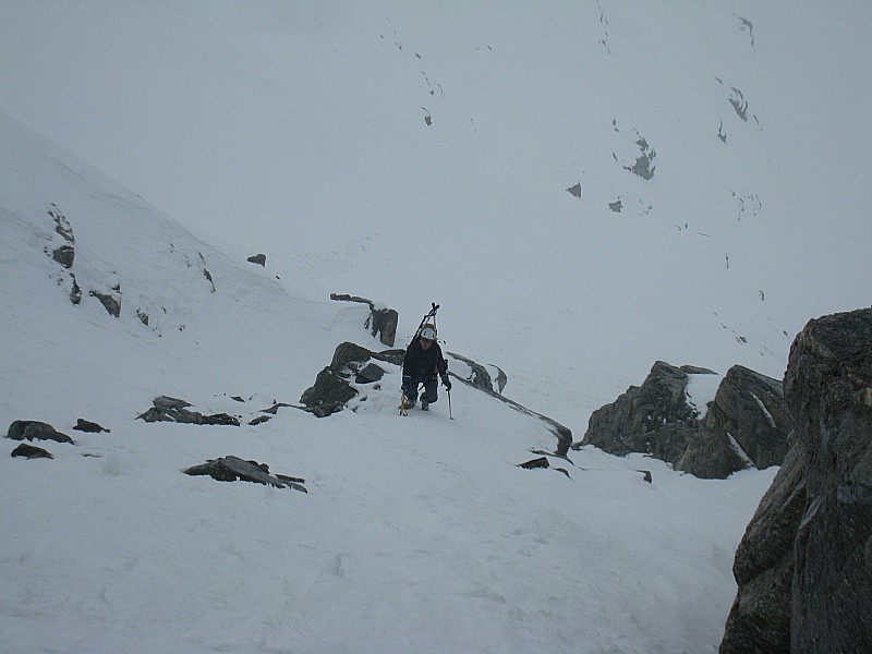 #9 couloir : Bas du couloir (ph. Deploy) couloir : Bas du couloir (ph. Deploy)
