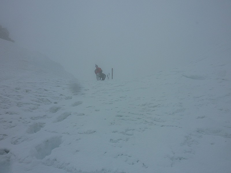 #8 Couloir : Sommet dans le brouillard. Couloir : Sommet dans le brouillard.