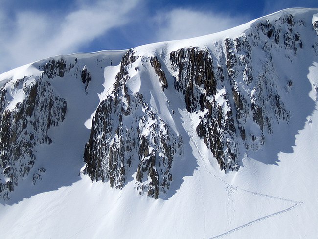 #6 Fourvoyage : Au lieu de montée sur l Fourvoyage : Au lieu de montée sur l'épaule avant le col du villonet, on est monté par ce couloir pour rattraper le coup de notre fourvoyage.