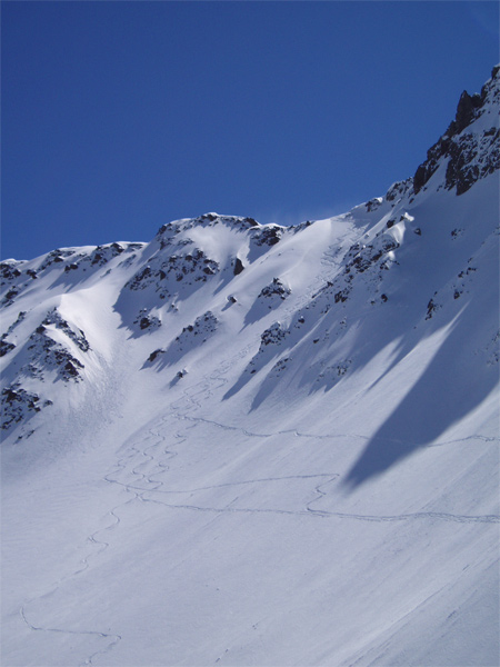 Versant N du Col des Fontaines : La belle poudre garantie du Col des Fontaines