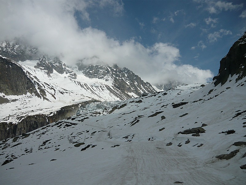 #12 col du Tour Noir : en rejoignant les pistes fermées de la station col du Tour Noir : en rejoignant les pistes fermées de la station