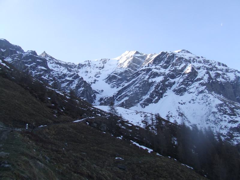 #1 Pointe de Vouasson : la face en vue, on porte jusqu Pointe de Vouasson : la face en vue, on porte jusqu'au pieds