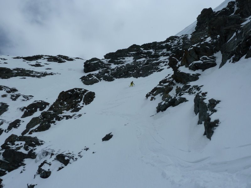 #19 Dôme des Nants : Petite traversée pour prendre l Dôme des Nants : Petite traversée pour prendre l'axe du couloir