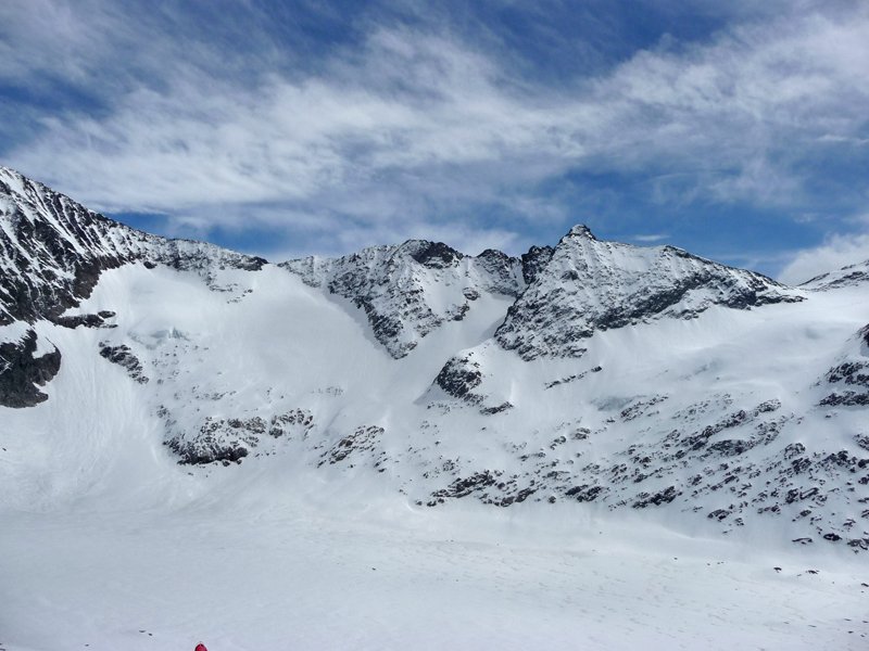 #3 Col des Glaciers : Col des Glaciers vu du refuge des Conscrits Col des Glaciers : Col des Glaciers vu du refuge des Conscrits