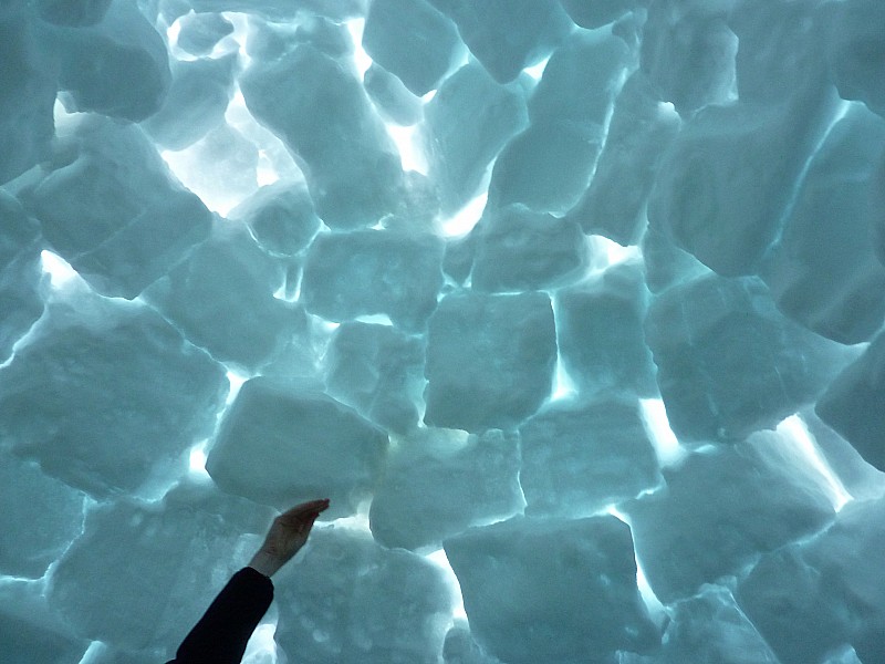 #3 Igloo : Nid à gouttière, il faillait lisser Igloo : Nid à gouttière, il faillait lisser