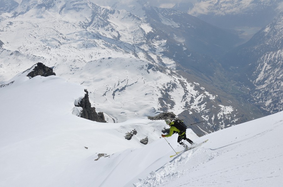 Punta Baseï : Belle descente au dessus du val de l'Orco