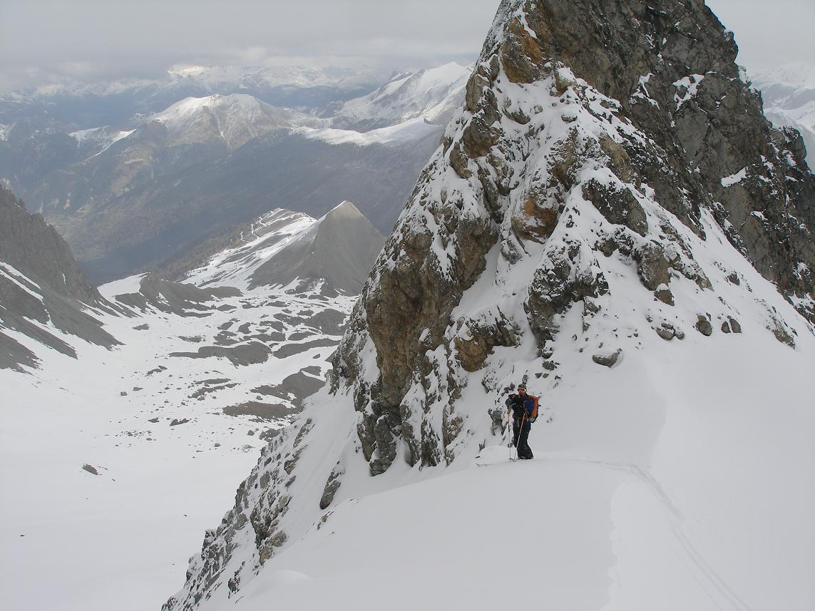 #12 entrée du couloir N : ça va plonger! entrée du couloir N : ça va plonger!