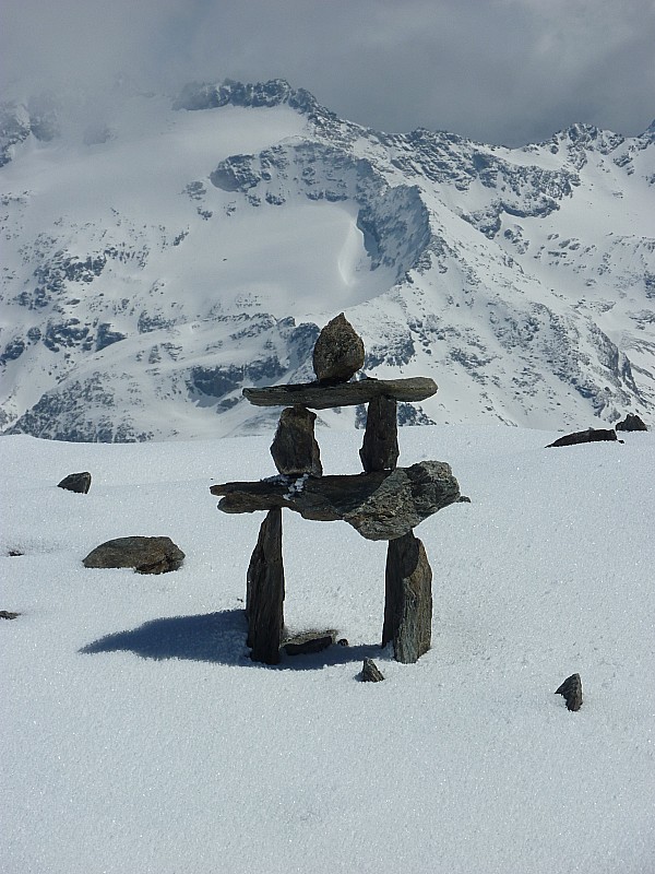 #10 Cairn : Toujours debout Cairn : Toujours debout