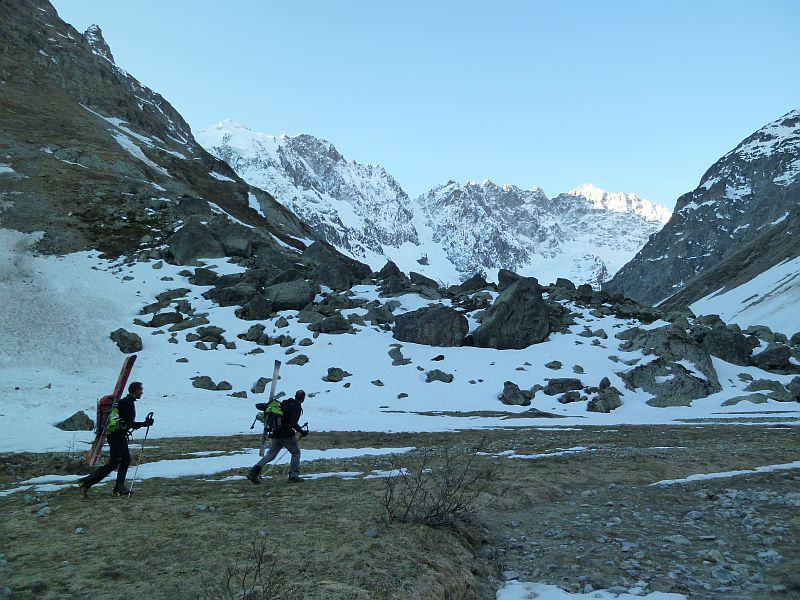 #1 long portage : couloir en vue long portage : couloir en vue