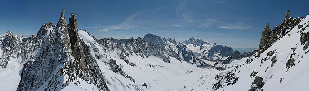 #2 Au sommet : Vue sur Ravanel Mumery et le glacier de Talèfre Au sommet : Vue sur Ravanel Mumery et le glacier de Talèfre