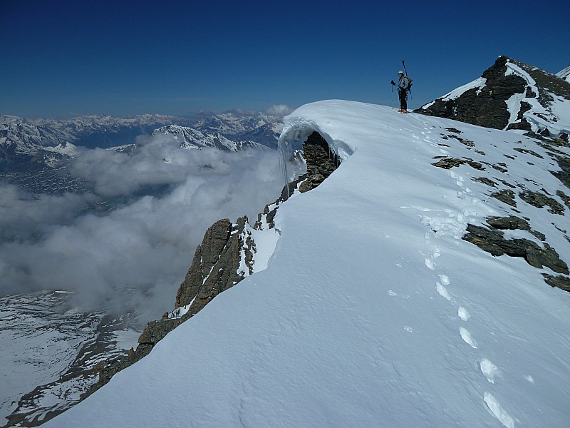 #6 arête Ronce-Lamet : plutôt débonnaire sur plus de 3 km arête Ronce-Lamet : plutôt débonnaire sur plus de 3 km