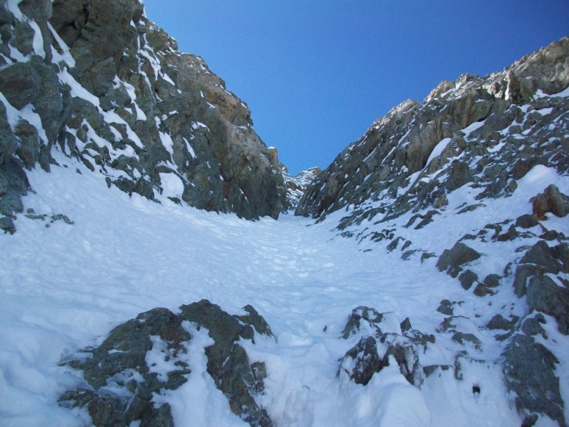 Couloir Macho : Entre les 2 ressauts, c'est peu large !