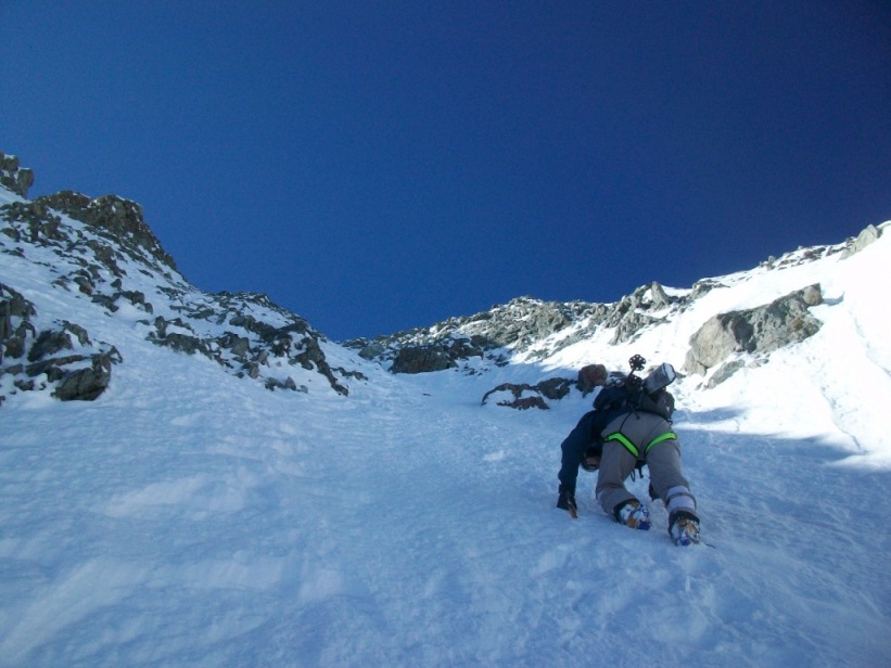 Couloir Macho : Puis continue à tracer, il reste du boulot