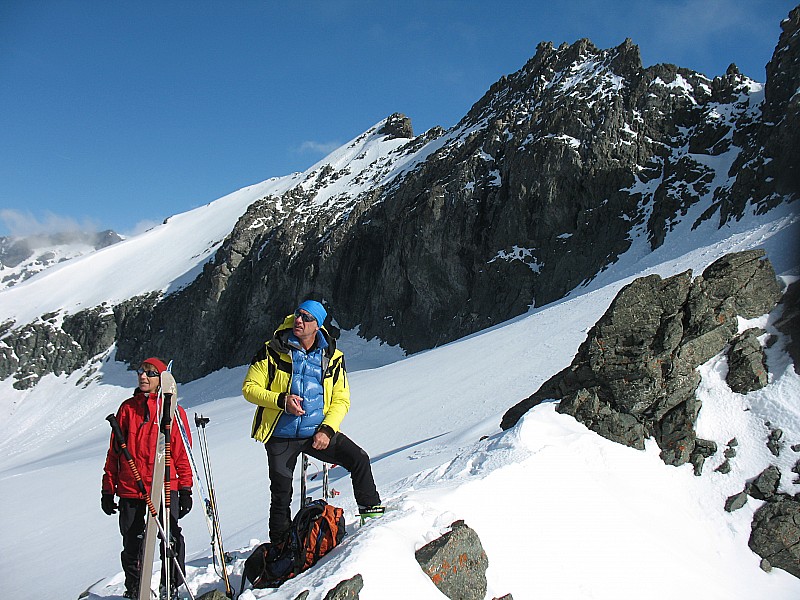 #4 Col de la Bessanèse : Dent du Colerin derrière. Monique nous a rejoint. Col de la Bessanèse : Dent du Colerin derrière. Monique nous a rejoint.