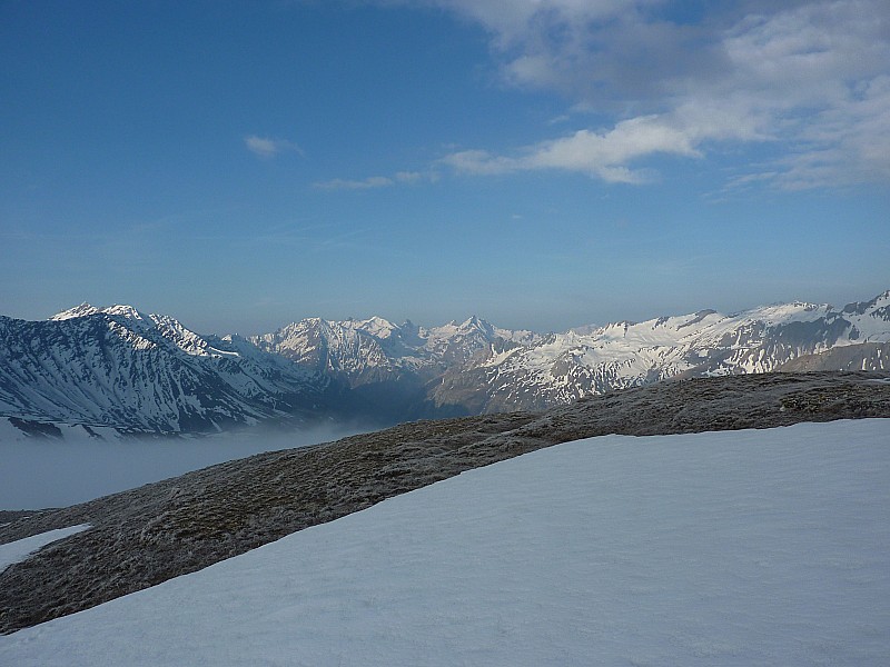 #3 Sorti des nuages : Une belle journée en perspective Sorti des nuages : Une belle journée en perspective