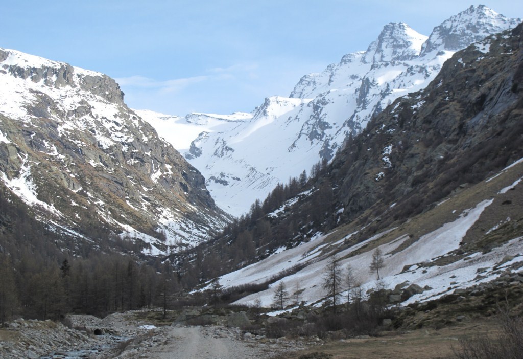 #2 Le vallon de Seiva : Il faut porter dans le bois Le vallon de Seiva : Il faut porter dans le bois