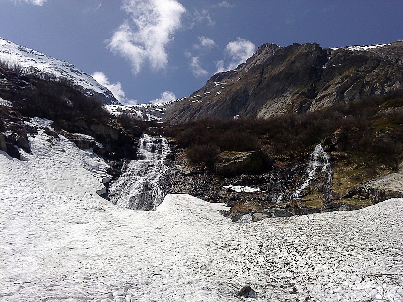 #8 Grand Armet : cascade éphemère Grand Armet : cascade éphemère