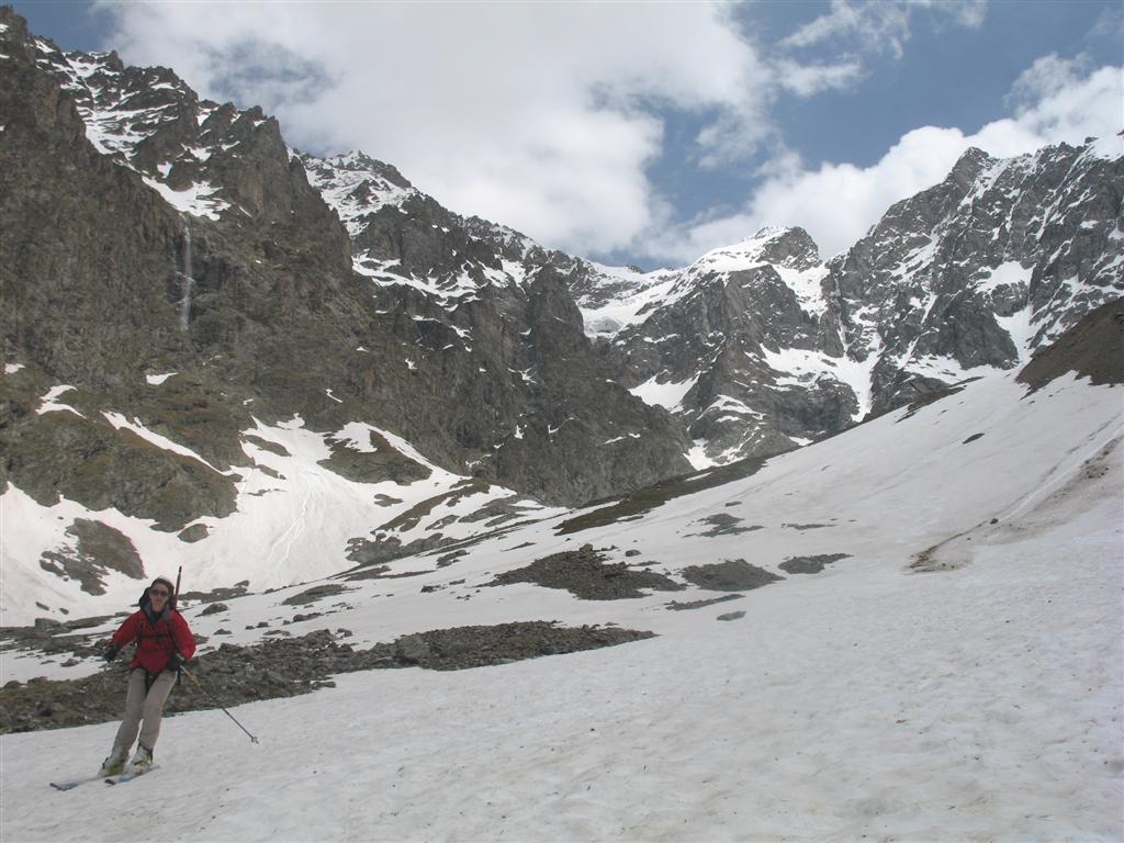#1 la brèche des Bans : versant Valgaudemar, photo du 21 mai 2009 à la descente de la brèche Philippe la brèche des Bans : versant Valgaudemar, photo du 21 mai 2009 à la descente de la brèche Philippe