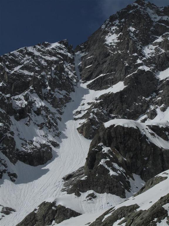 #4 le couloir NE du Jocelme : vue depuis la cote 3000 m le couloir NE du Jocelme : vue depuis la cote 3000 m