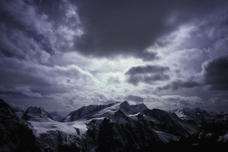 #11 Pigne d Pigne d'Arolla : le temps se couvre un peu samedi soir, et ne se remettra plus au beau