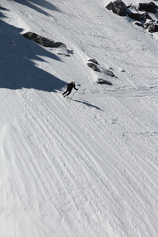 #14 Descente : Couloir. JL Descente : Couloir. JL