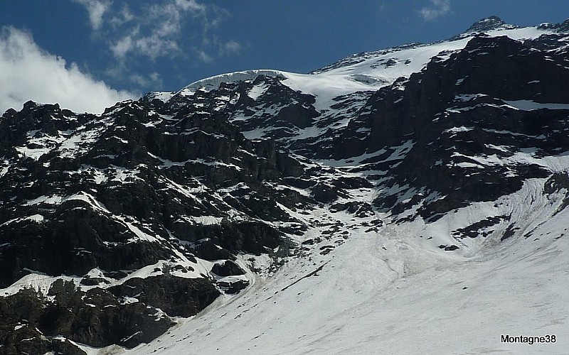 #24 Verou : vue du bas Verou : vue du bas