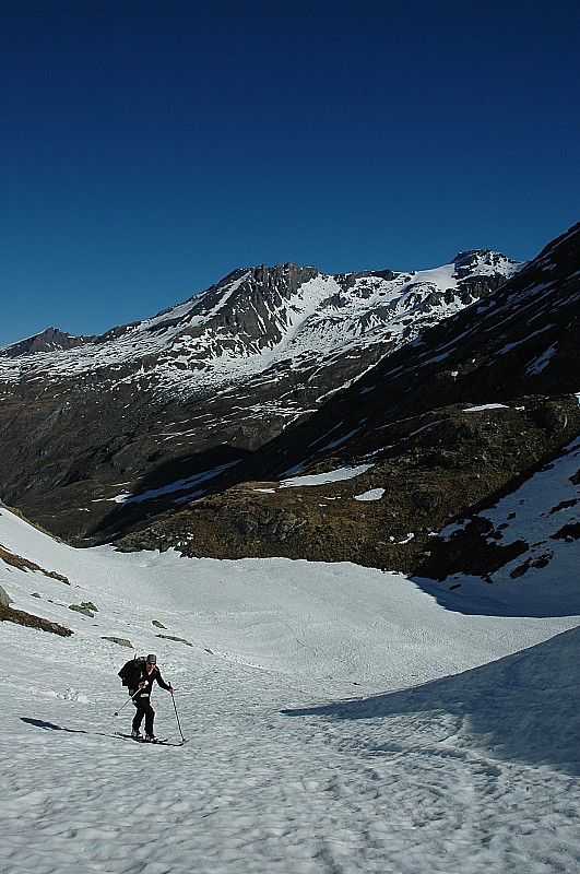 #2 Montée sur fond d Montée sur fond d'Albaron : Grand beau !! et quelle netteté !