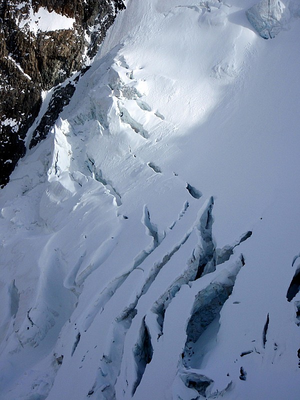 #4 Seracs : La vue du refuge sur le glacier de l Seracs : La vue du refuge sur le glacier de l'Homme