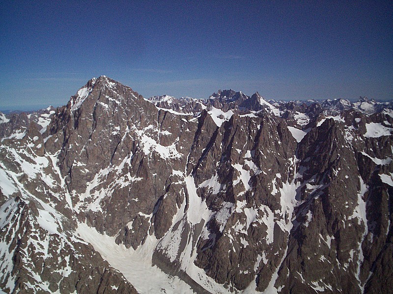 #1 Au sommet : vue sur la Barre et la Meije Au sommet : vue sur la Barre et la Meije