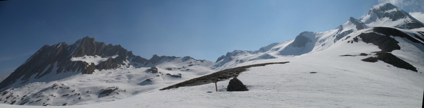 #2 du Col Vieux : de la Taillante au Pain de Sucre; le Brêche de Ruine dans l du Col Vieux : de la Taillante au Pain de Sucre; le Brêche de Ruine dans l'axe