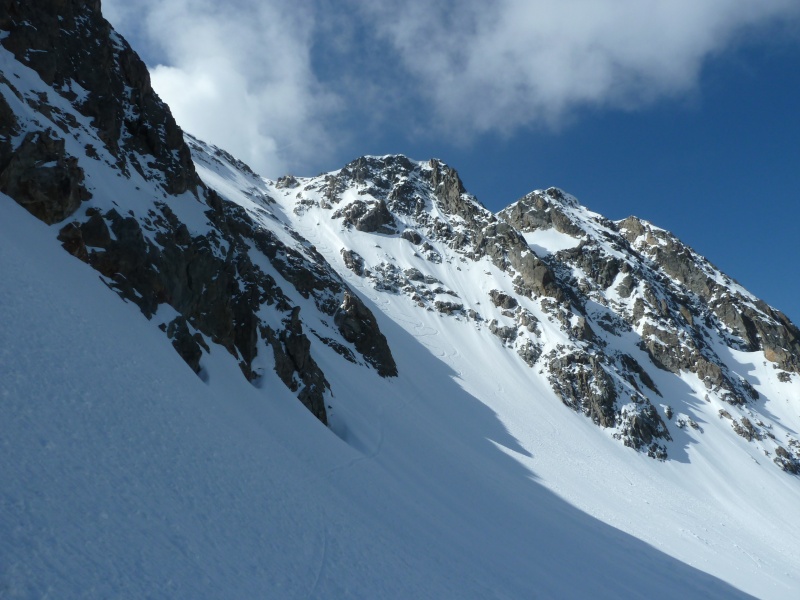 #5 Cochette NNW : Bon ski, plus qu Cochette NNW : Bon ski, plus qu'à remettre les crampons. beaucoup de manip aujourd'hui.