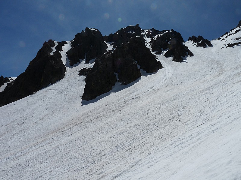 #15 La cime de Mercantour. : Et ses couloirs. La cime de Mercantour. : Et ses couloirs.