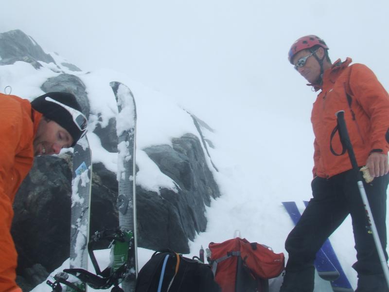 #5 Velan, couloir septentrional : on y va ou bien ? Allez, allons voir Velan, couloir septentrional : on y va ou bien ? Allez, allons voir