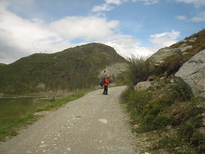 #10 Fin du portage : Retour au col après un long portage... Fin du portage : Retour au col après un long portage...