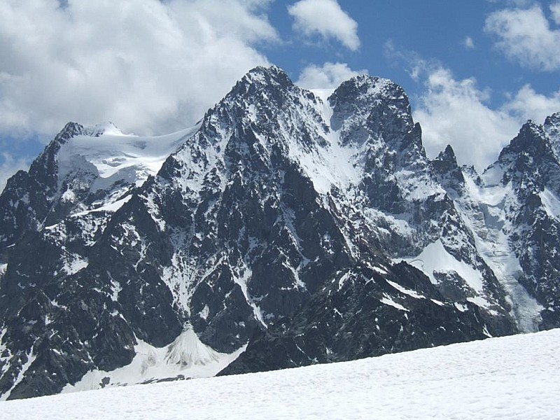 #15 Pelvoux : belle montagne Pelvoux : belle montagne