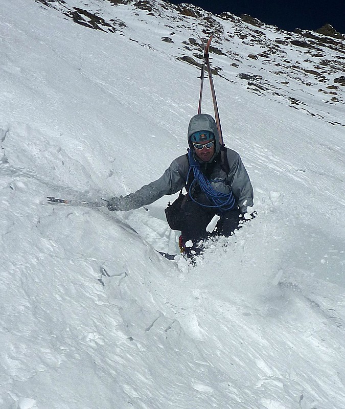 Saut de rimaye : La gerbe de poudre du jour, gage d'une sortie réussie !