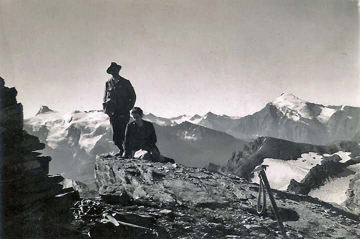 #1 Charbonnel 1930 : La Pointe Charbonnel et l Charbonnel 1930 : La Pointe Charbonnel et l'Albaron en 1930... La jonction glaciaire Charbonnel / Grala... encore existante!!!