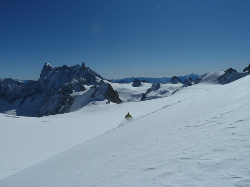 Grandes Jos : Ced sur fond de Grandes Jorasses