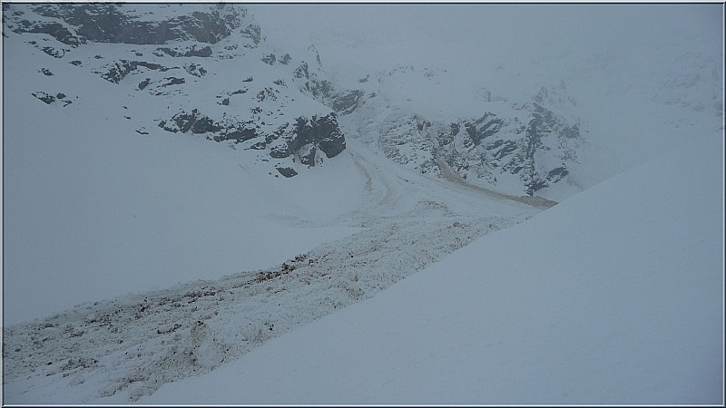 #2 Avalanche : Partie haute de l Avalanche : Partie haute de l'une des nombreuses avalanches et coulées.