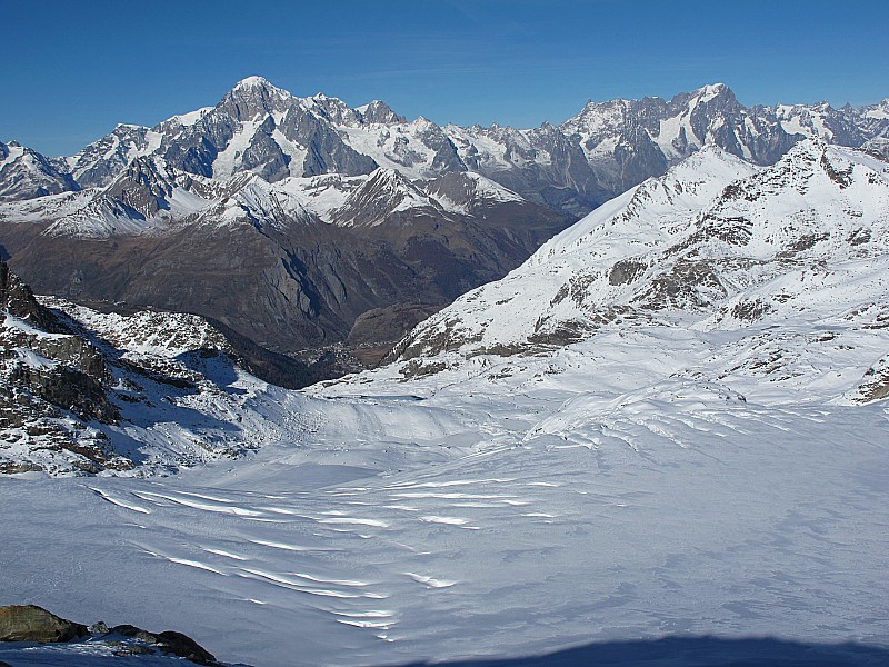 Glacier du Ruitor : Sur fond de versant italien du Mt Blanc