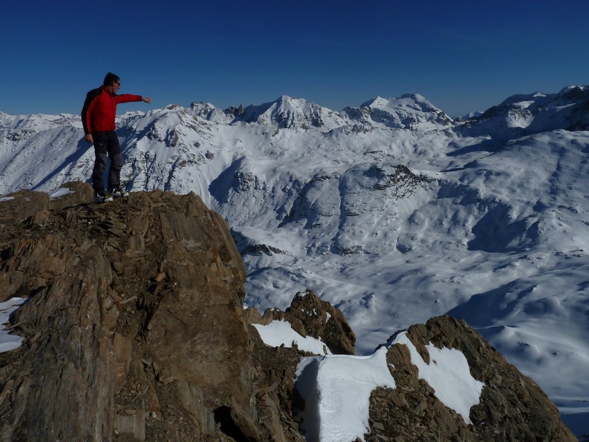 #9 Passage de Courousset : Ohh! Sylvio se barre avec toute la neige Passage de Courousset : Ohh! Sylvio se barre avec toute la neige